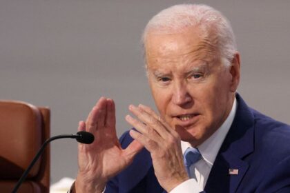 joe-biden-da-protecao-temporaria-contra-deportacao-aos-palestinos-nos-eua