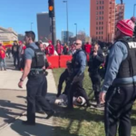 policia-prende-suspeito-em-tiroteio-durante-desfile-de-vitoria-do-super-bowl