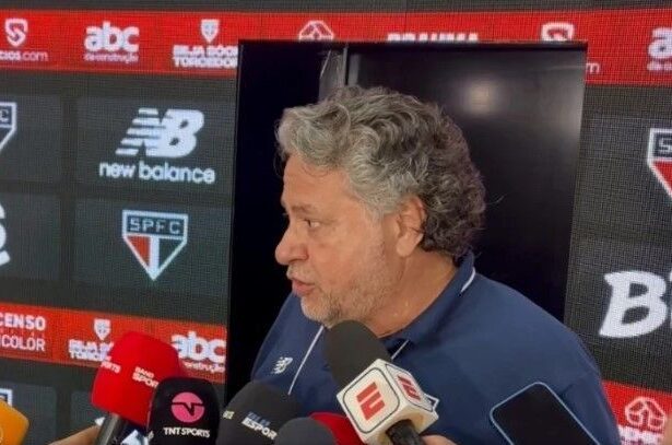 presidente-do-sao-paulo-critica-arbitragem-apos-classico-com-santos