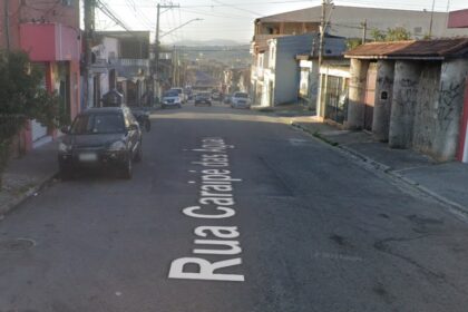 colisao-entre-automoveis-na-rua-caripe-das-aguas-no-jardim-dos-ipes