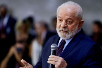 israel-anuncia-que-vai-repreender-embaixador-brasileiro-apos-falas-de-lula-sobre-genocidio