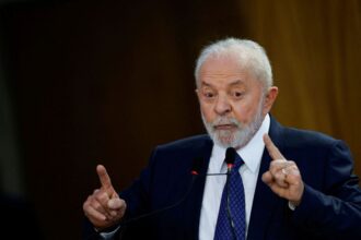 lula-diz-que-israel-comete-genocidio-e-faz-alusao-a-matanca-de-judeus-por-hitler