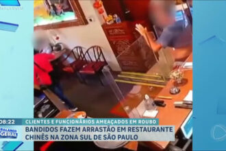 bandidos-fazem-arrastao-em-restaurante-chines-de-sp-e-levam-ate-celulares-de-clientes