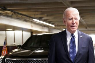 biden-anuncia-novas-sancoes-contra-russia-apos-dois-anos-de-guerra-na-ucrania