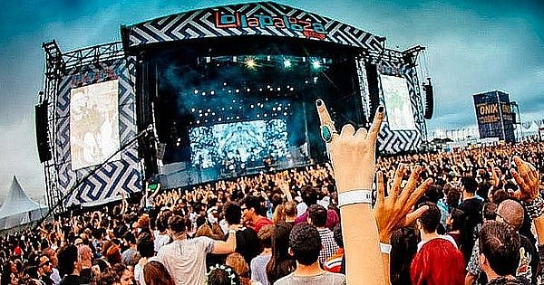 lollapalooza-divulga-mapa-do-evento-e-inicia-entrega-de-pulseiras