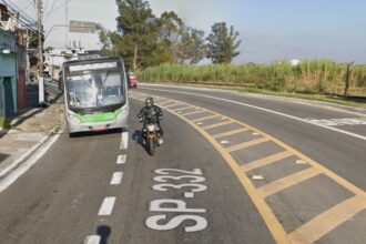 acidente-entre-automoveis-deixa-um-ferido-na-avenida-raimundo-pereira-de-magalhaes