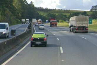 acidente-envolvendo-moto-deixa-um-morto-na-rodovia-fernao-dias-em-atibaia