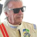 corpo-de-wilson-fittipaldi,-ex-piloto-de-f-1,-e-homenageado-em-pista-de-interlagos