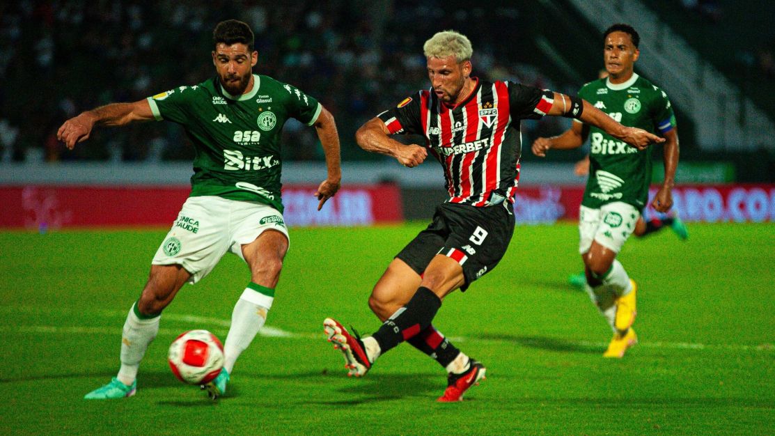 pressionado,-sao-paulo-empata-com-guarani-e-chega-a-quatro-jogos-sem-vencer