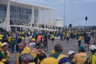 ex-comandate-do-exercito-presta-depoimento-a-pf-sobre-tentativa-de-golpe