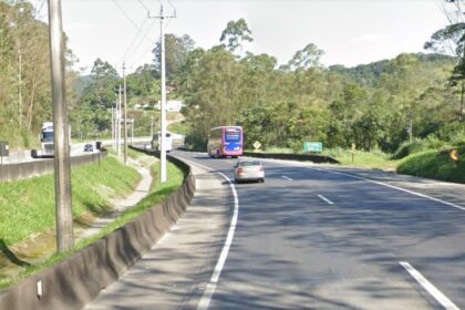 obras-causam-lentidao-na-rodovia-regis-bittencourt-em-sao-lourenco-da-serra