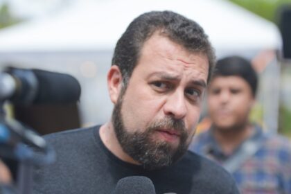 boulos-promete-paridade-de-genero-no-secretariado-se-for-eleito-na-prefeitura-de-sao-paulo