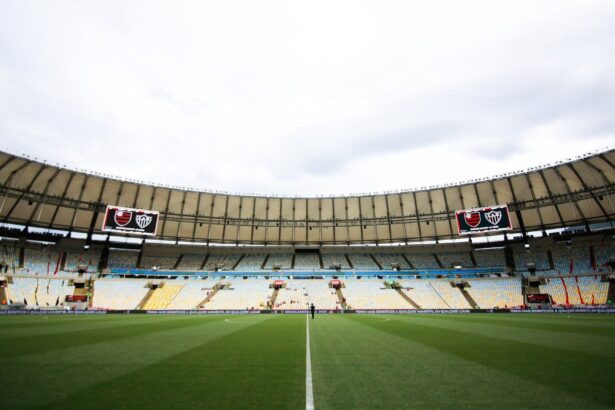 fluminense-x-flamengo:-horario-e-onde-assistir-a-semifinal-do-carioca