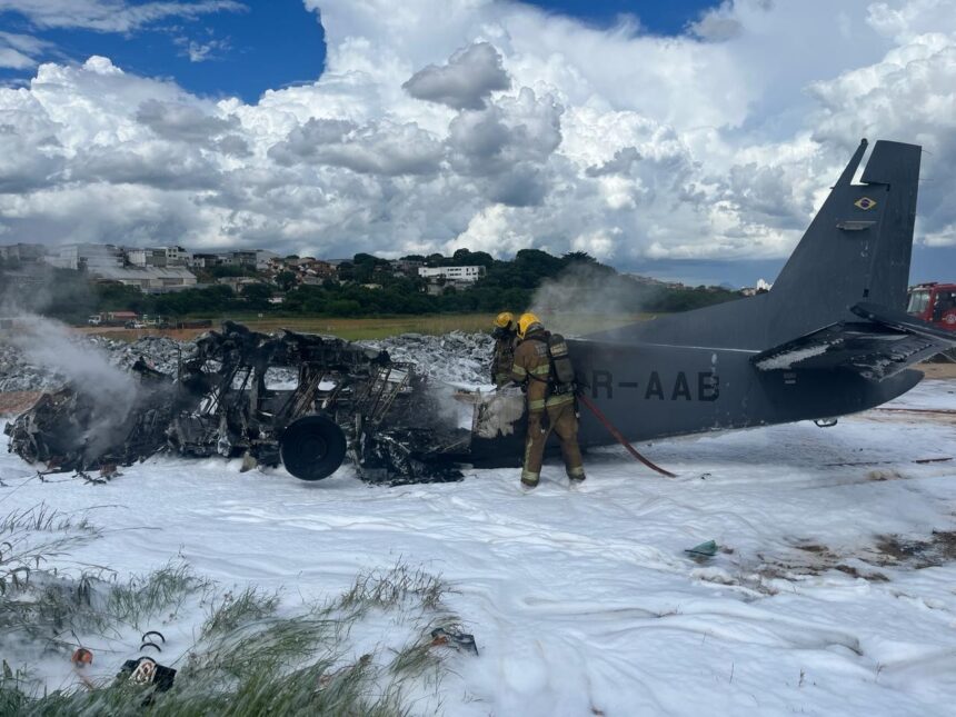 homem-que-sobreviveu-a-queda-de-aviao-em-bh-com-policiais-federais-recebe-alta-do-hospital