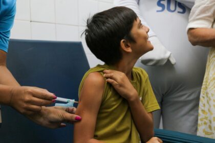 em-bh,-cobertura-vacinal-contra-a-dengue-chega-a-quase-40%-para-o-publico-alvo