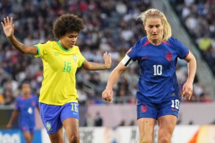 copa-ouro-feminina:-selecao-brasileira-perde-dos-estados-unidos-e-fica-com-o-vice