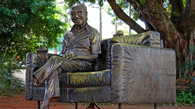 escultura-de-manoel-de-barros-sera-revitalizada