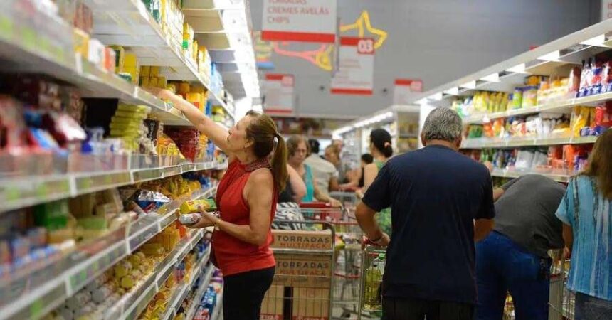 ipca-sobe-0,83%-em-fevereiro,-afirma-ibge