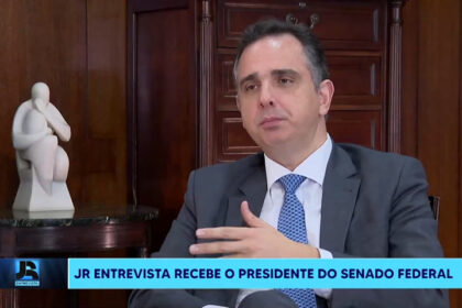 jr-entrevista:-‘quem-porta-droga-tem-que-sofrer-consequencia-juridica’,-diz-pacheco