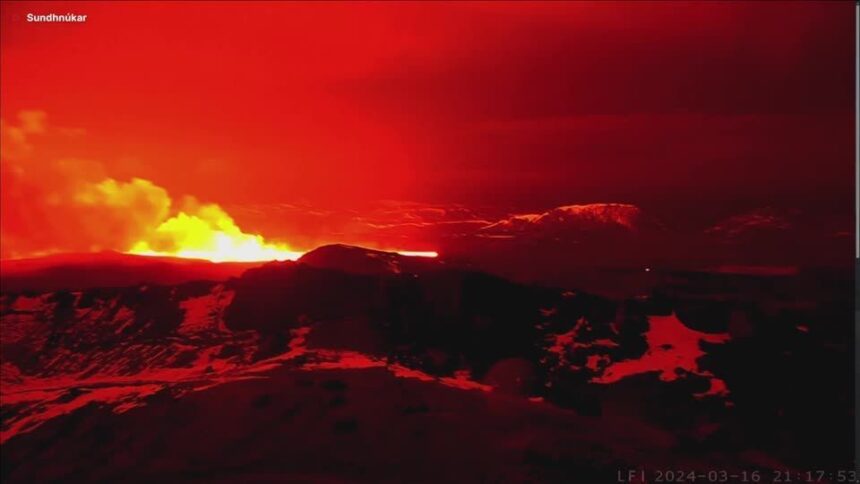 vulcao-na-islandia-entra-em-erupcao-pela-quarta-vez