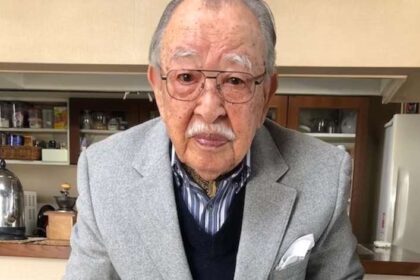 morre-aos-100-anos-shigeichi-negishi,-inventor-da-maquina-de-karaoke