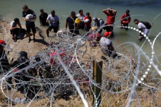 casa-branca-e-mexico-criticam-lei-de-imigracao-polemica-do-texas