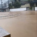 chuvas-deixam-tres-pessoas-mortas-e-duas-desaparecidas-em-petropolis-(rj)