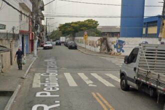 motociclista-fica-ferido-apos-queda-na-rua-pedro-goncalves-meira