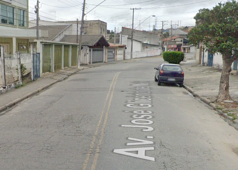 motociclista-fica-ferido-apos-queda-na-avenida-jose-glicerio-de-melo-em-mogi-das-cruzes