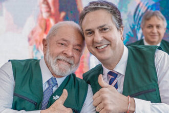 lula-anuncia-nesta-segunda-que-alunos-de-baixa-renda-receberao-1a-parcela-do-pe-de-meia-nesta-terca