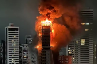 incendio-atinge-predio-em-construcao-no-recife