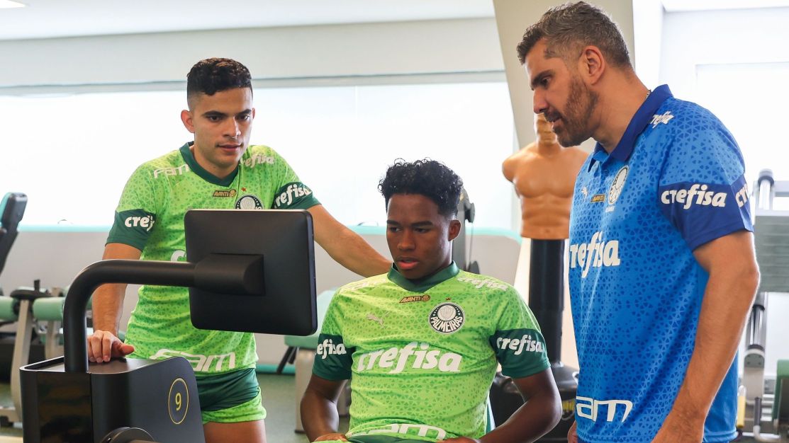 endrick-nao-participa-de-treino-do-palmeiras-e-segue-como-duvida-para-final