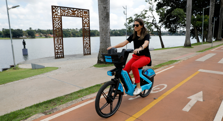 novas-estacoes-de-bicicletas-eletricas-sao-opcao-de-lazer-na-regiao-da-pampulha