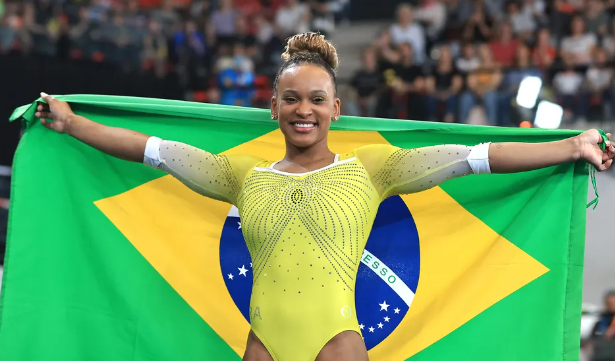 rebeca-andrade-conquista-a-prata-na-copa-do-mundo-de-ginastica-artistica