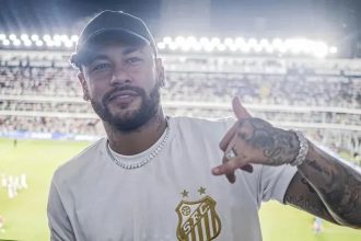 neymar-usou-relogio-mais-caro-que-premiacao-do-campeonato-paulista