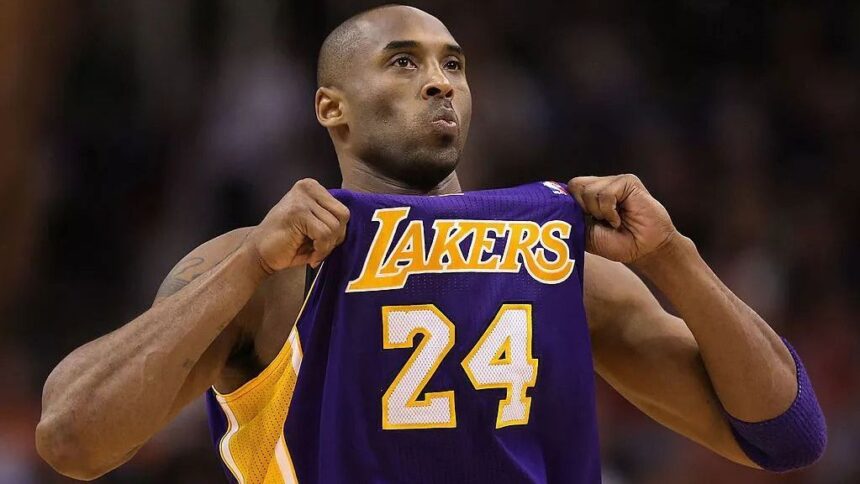 nba:-anel-do-primeiro-titulo-de-kobe-bryant-e-leiloado-por-valor-milionario