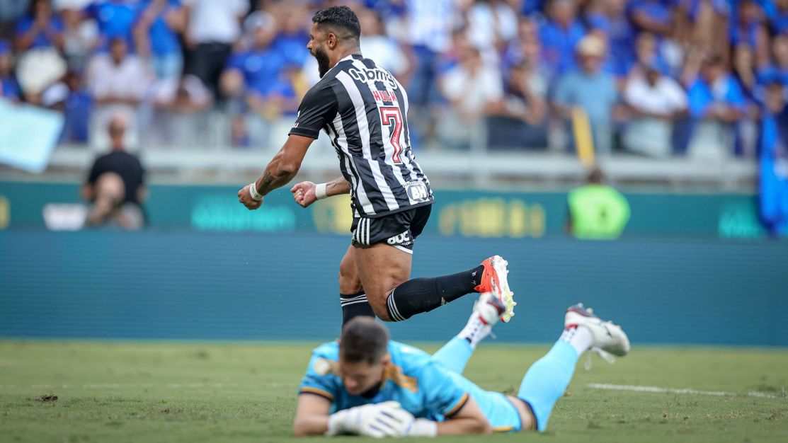 atletico-mg-vira-sobre-o-cruzeiro,-cala-mineirao-e-e-pentacampeao-do-mineiro