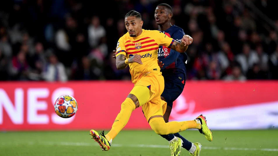 raphinha-brilha,-barcelona-vence-o-psg-e-abre-vantagem-na-champions-league