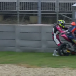 piloto-se-confunde-e-“rouba”-moto-de-rival-no-gp-das-americas;-veja-video