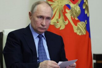 putin-e-presidente-do-ira-discutem-“situacao-agravada”-no-oriente-medio