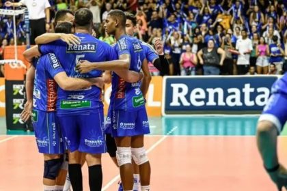 campinas-vence-guarulhos,-e-e-primeiro-finalista-da-superliga-masculina