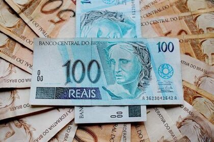 rendimento-medio-mensal-real-domiciliar-per-capita-cresce-11,5%-em-2023-e-bate-recorde