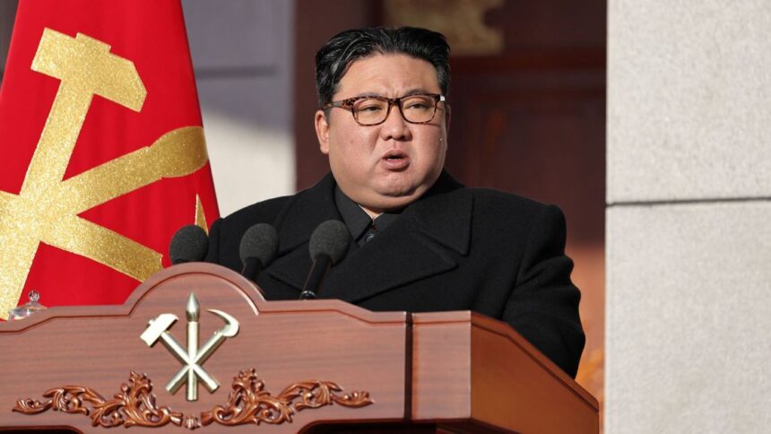 coreia-do-norte-lanca-musica-que-chama-kim-jong-un-de-“pai-amigavel”