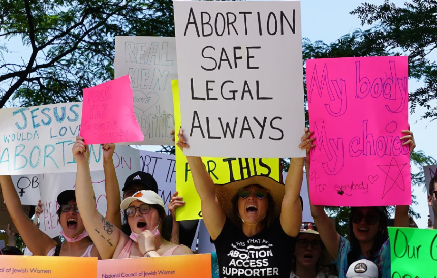 proibicao-do-aborto-a-partir-da-sexta-semana-de-gestacao-passa-a-valer-na-florida-nesta-semana