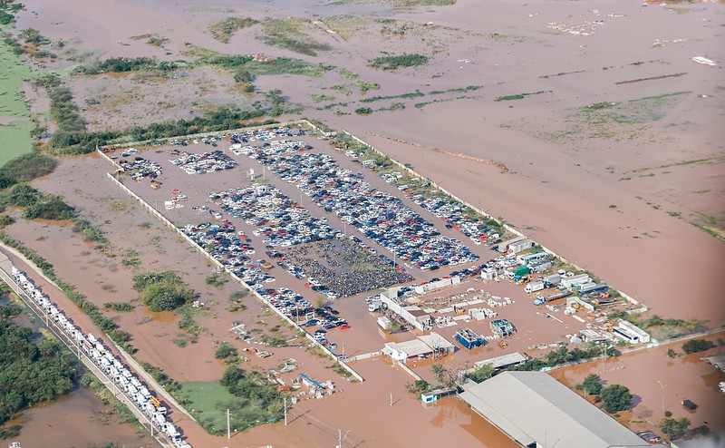 rio-grande-do-sul:-327-mil-pessoas-estao-desalojadas-apos-chuvas