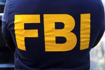 de-placa-de-carro-a-tinta:-como-fbi-prendeu-homem-acusado-de-sequestrar-esposa