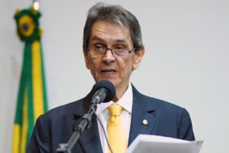 roberto-jefferson-ja-pode-deixar-hospital-e-voltar-a-prisao;-stf-aguarda-parecer-da-seap