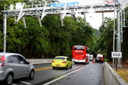 justica-federal-derruba-liminar-que-cancelava-multas-no-pedagio-free-flow-da-rio-santos