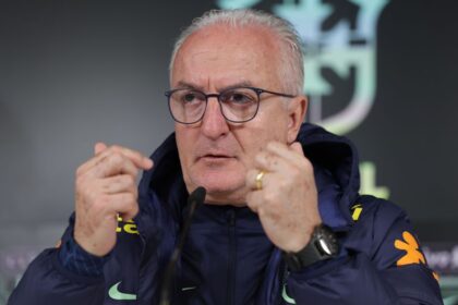 dorival-convoca-mais-tres-e-faz-troca-no-gol-em-lista-da-copa-america