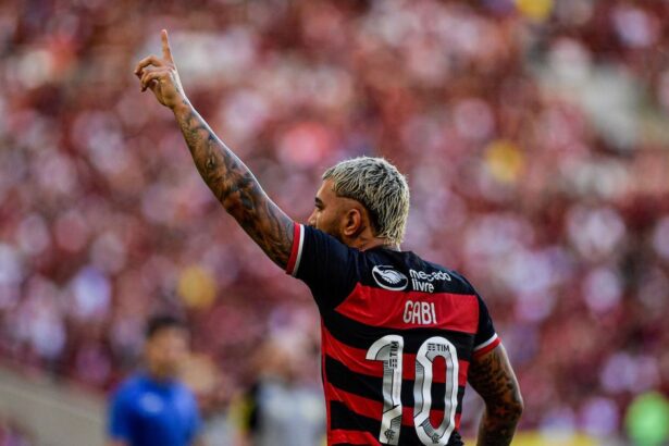 gabigol-fala-sobre-renovacao-com-o-flamengo-e-exalta-relacao-com-a-torcida